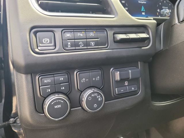 Used 2024 Chevrolet Suburban High Country w/ Max Trailering Package AWD/4WD image 17