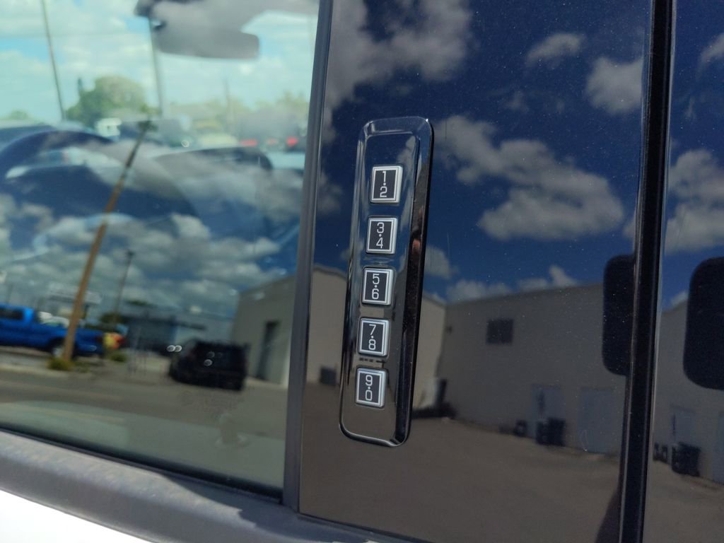 Certified 2024 Ford F150 XLT w/ XLT Black Appearance Package image 17