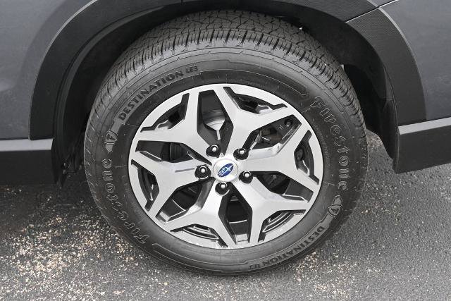 Used 2022 Subaru Forester Premium AWD/4WD image 14
