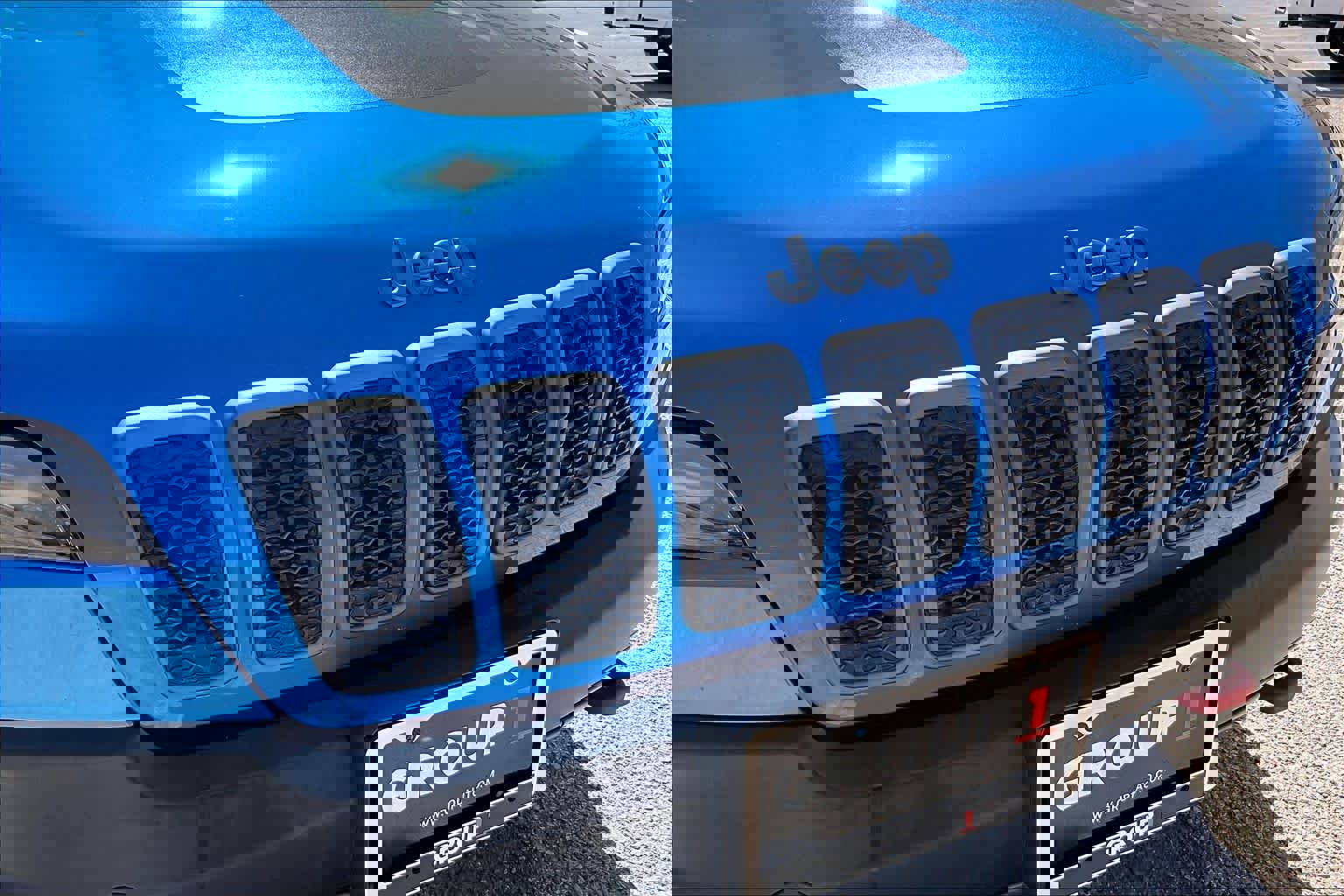 Used 2021 Jeep Cherokee Trailhawk w/ Technology Group image 29