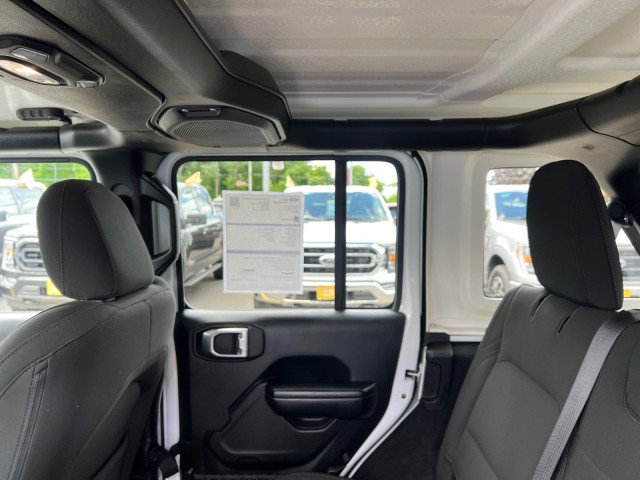 Used 2018 Jeep Wrangler Unlimited Sport S AWD/4WD image 27