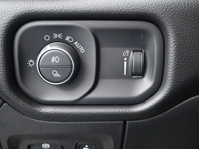 Used 2022 RAM 1500 Big Horn AWD/4WD image 8