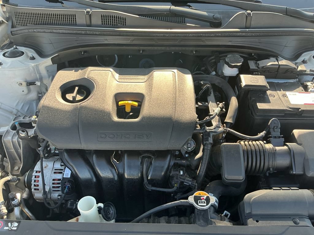 Used 2020 Kia Forte LXS FWD image 25