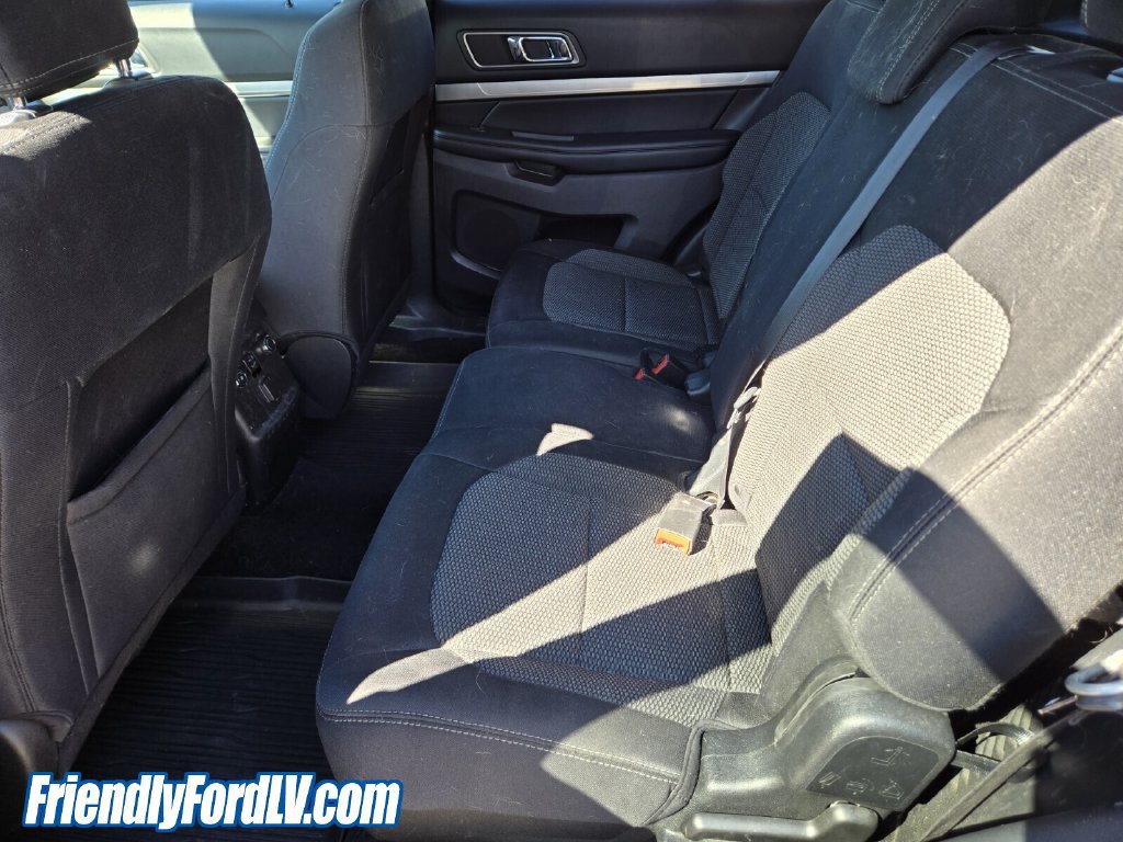 Certified 2018 Ford Explorer XLT w/ Equipment Group 201A FWD image 5