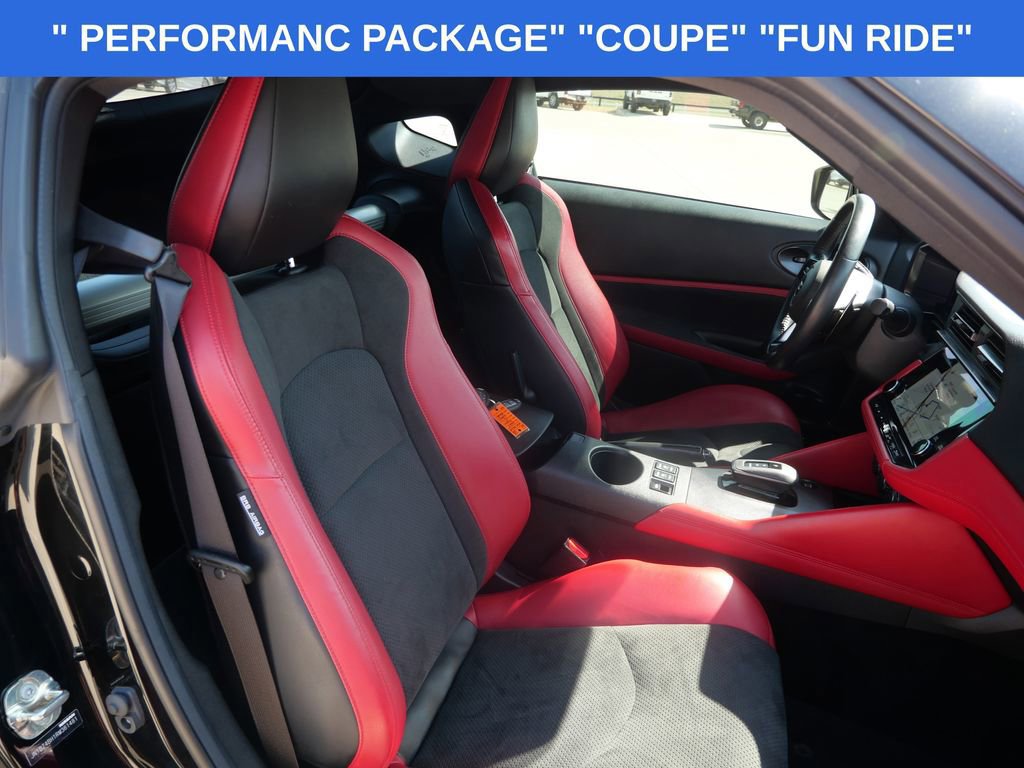 Used 2024 Nissan Z Performance w/ Floor Mat Package image 16
