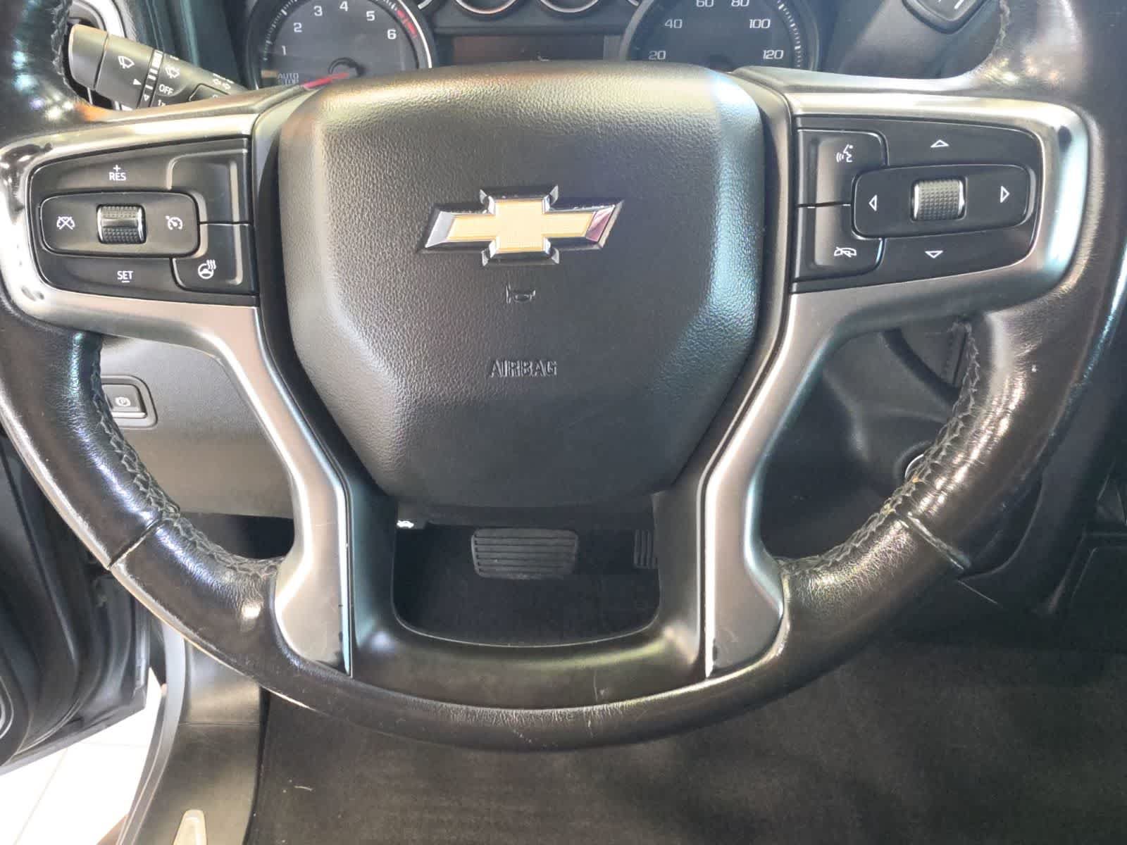 Used 2020 Chevrolet Silverado 1500 LT w/ All-Star Edition AWD/4WD image 17
