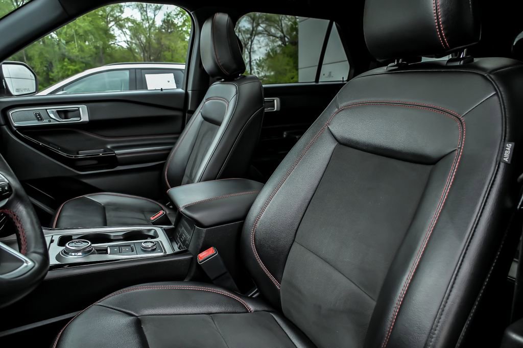 Certified 2023 Ford Explorer ST-Line w/ Class IV Trailer Tow Package AWD/4WD image 17
