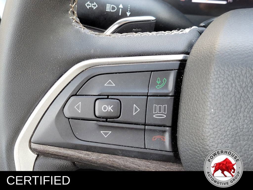 Used 2023 Jeep Grand Cherokee L Limited AWD/4WD image 31