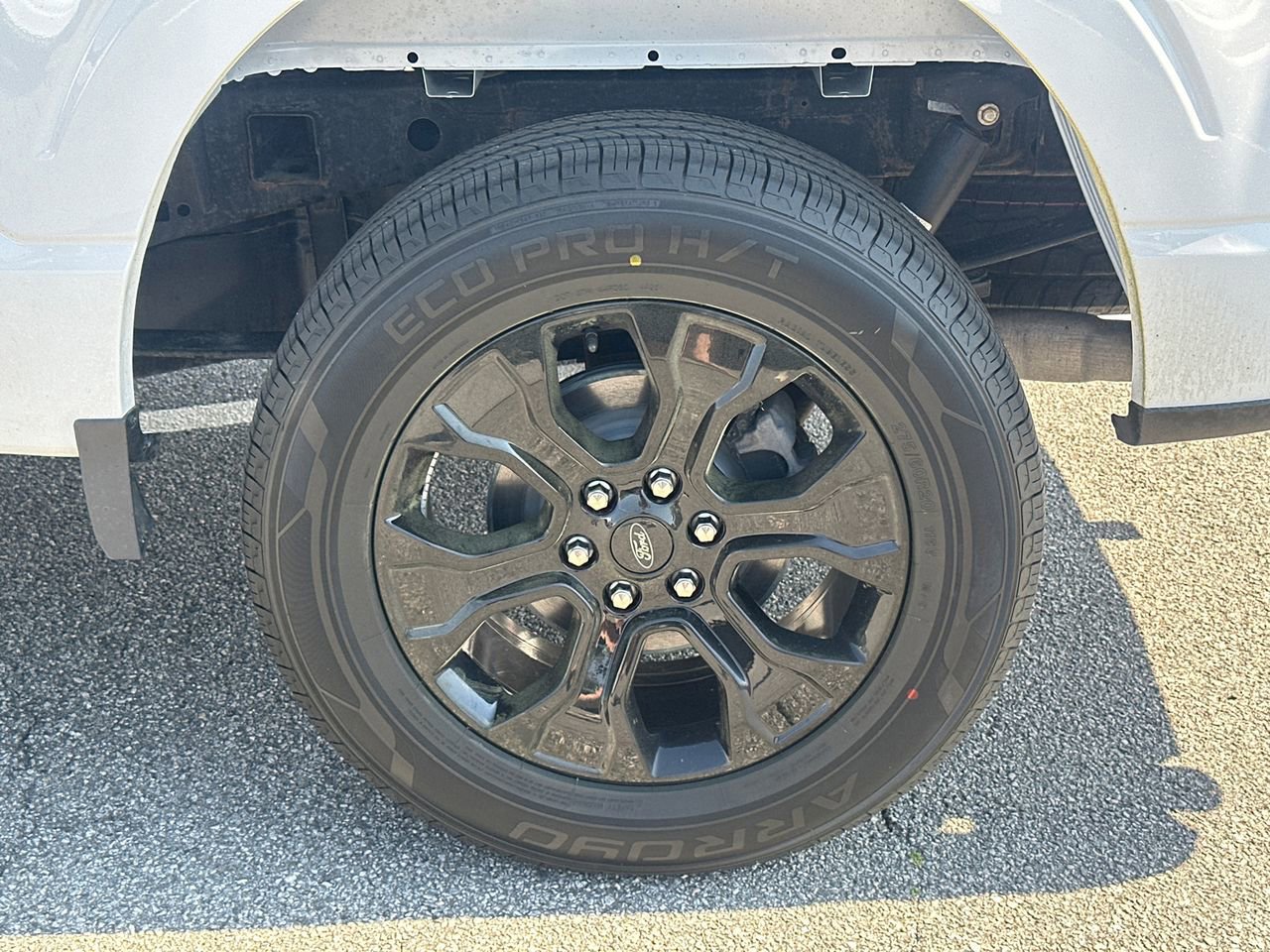 Certified 2023 Ford F150 XLT w/ Equipment Group 302A High image 21