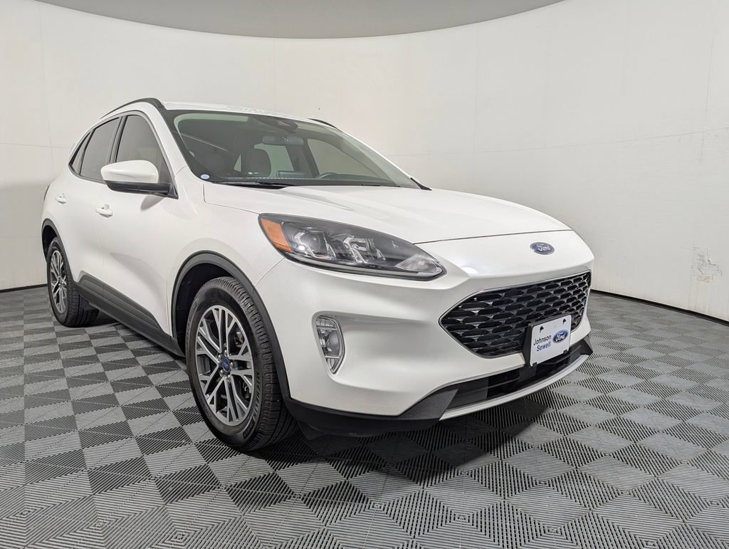 Certified 2020 Ford Escape SEL