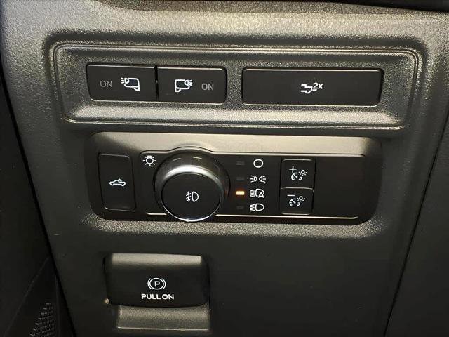 Certified 2022 Ford F150 XLT w/ Equipment Group 302A High image 21