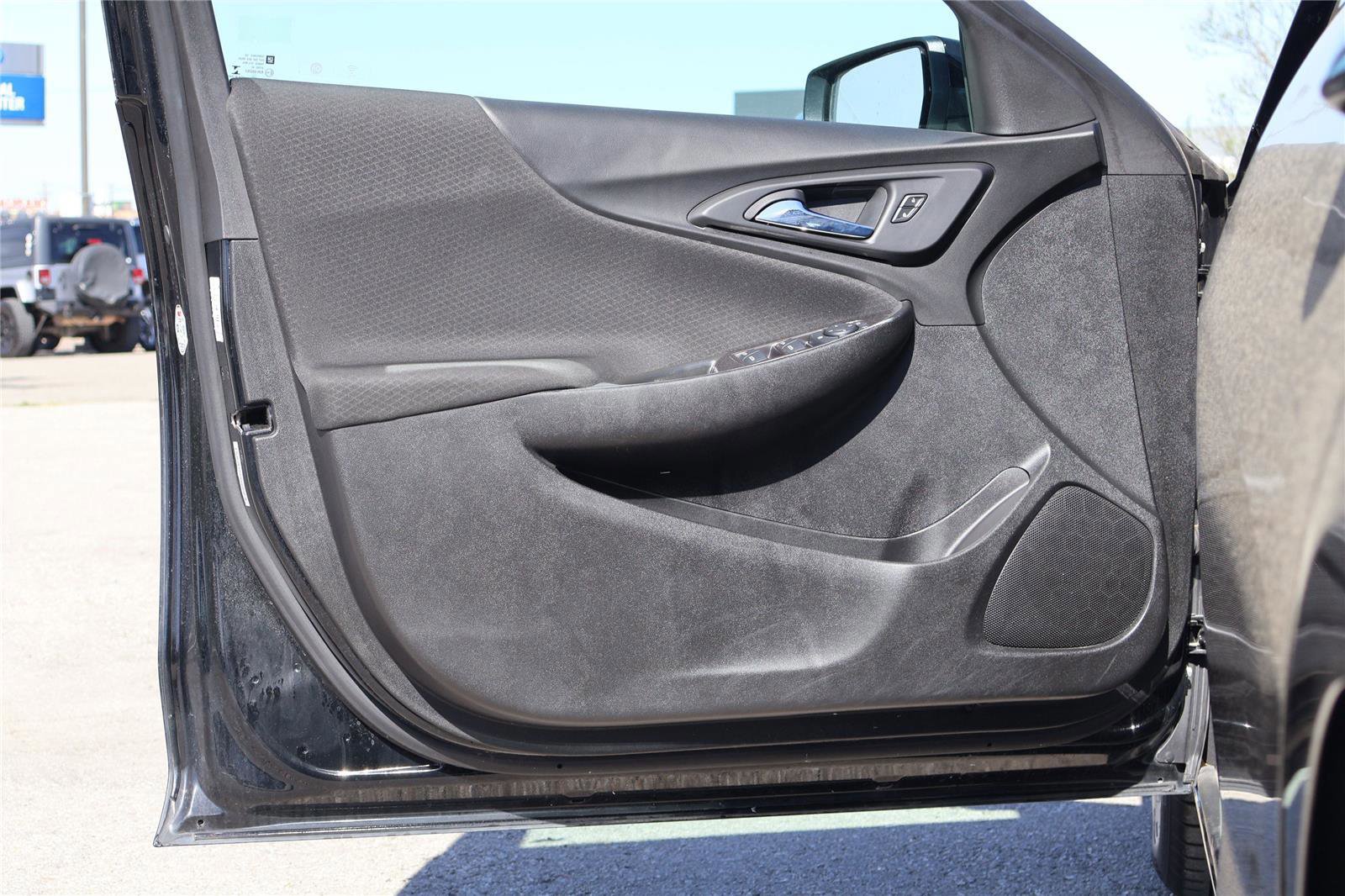 Used 2024 Chevrolet Malibu LT image 12