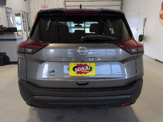 Used 2022 Nissan Rogue S AWD/4WD image 4