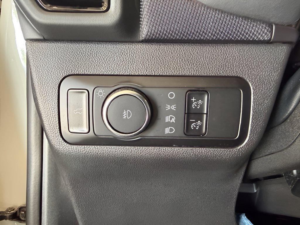 Certified 2023 Ford Bronco Sport Outer Banks w/ Tech Package AWD/4WD image 17