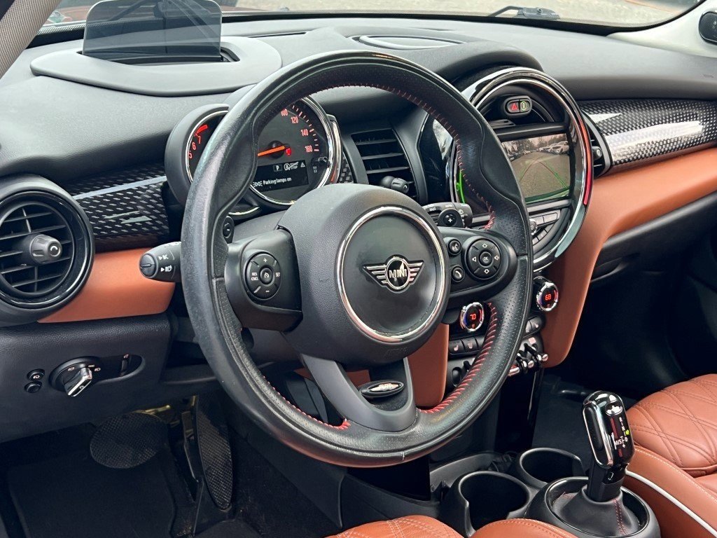 Used 2020 MINI Cooper S image 18