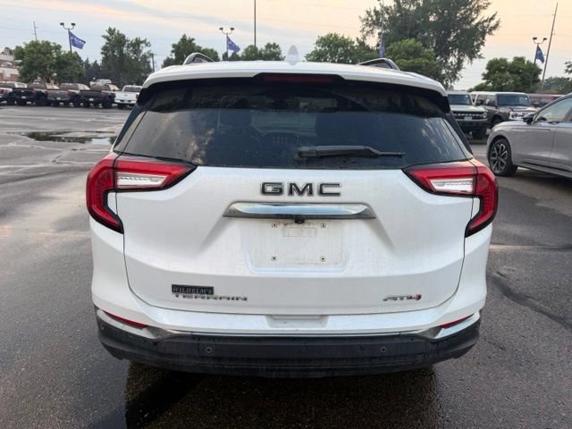 Used 2023 GMC Terrain AT4 w/ Tech Package AWD/4WD image 9