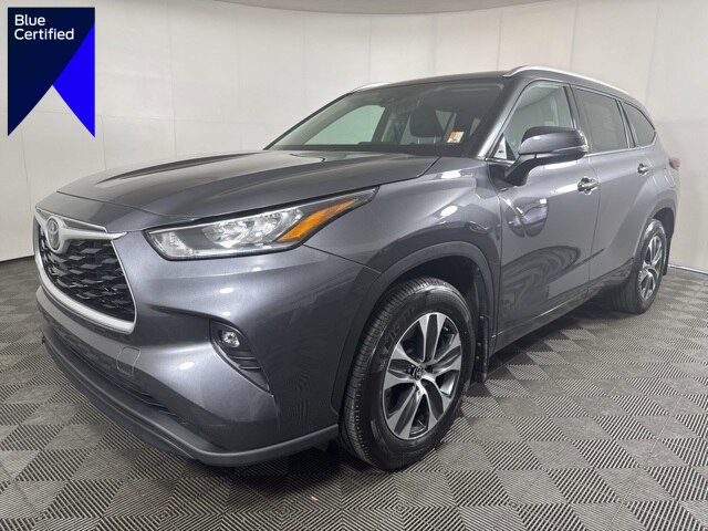 Used 2022 Toyota Highlander XLE