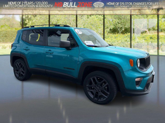 Used 2021 Jeep Renegade Latitude w/ Convenience Group AWD/4WD image 7