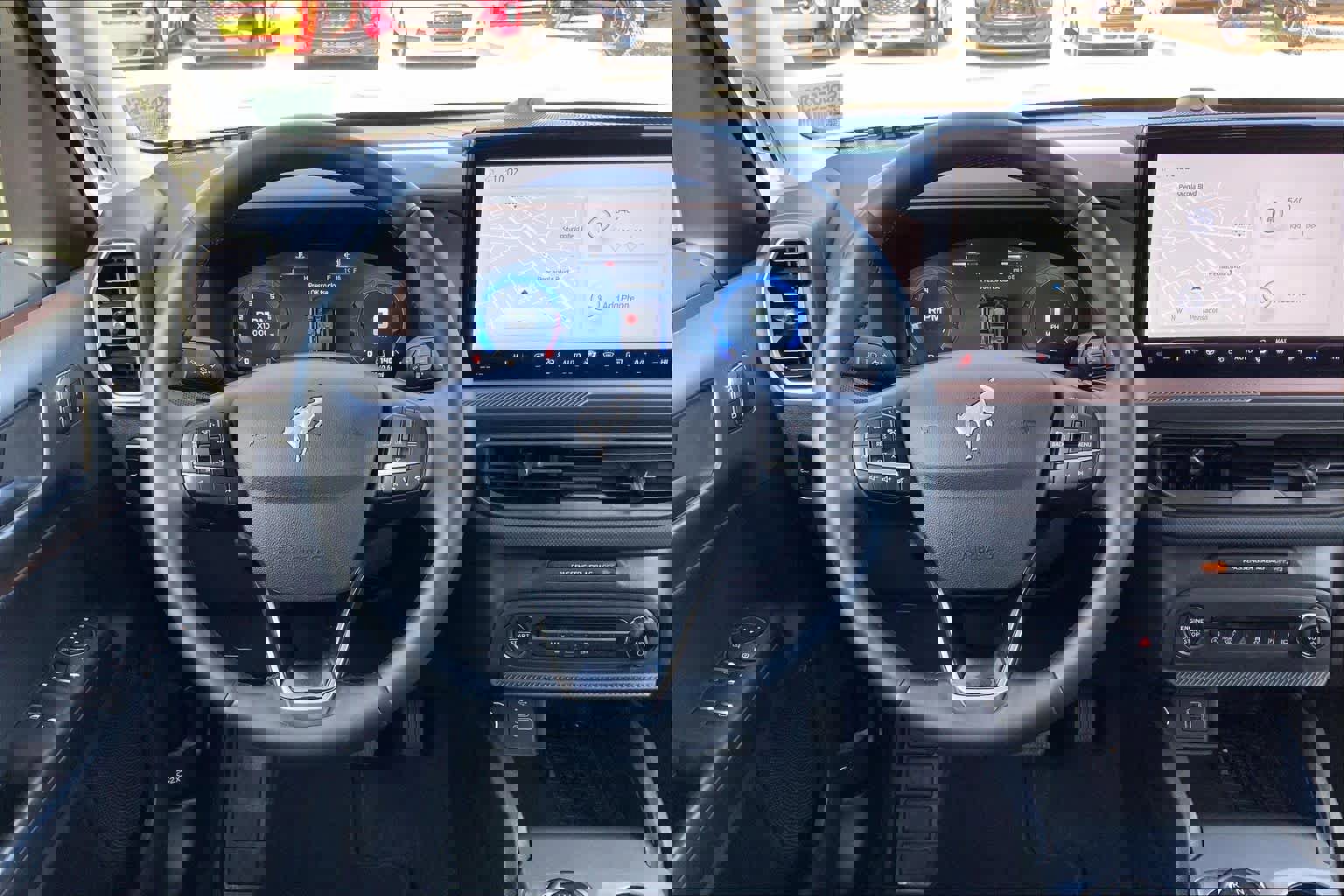 Certified 2025 Ford Bronco Sport Outer Banks w/ Outer Banks Tech Package+ image 8