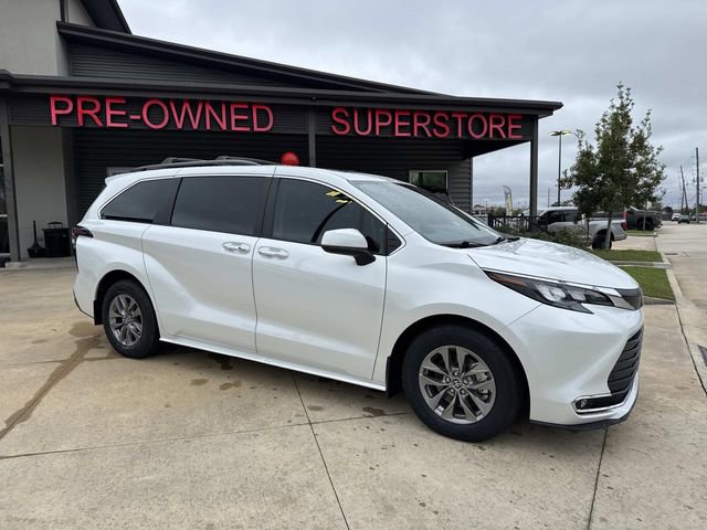 Used 2024 Toyota Sienna XLE