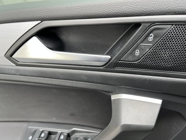 Used 2023 Volkswagen Tiguan S FWD image 22