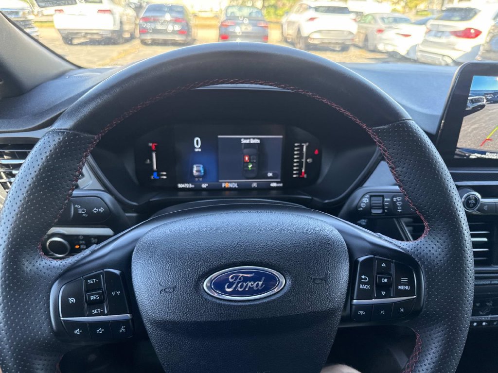 Certified 2023 Ford Escape ST-Line AWD/4WD image 28