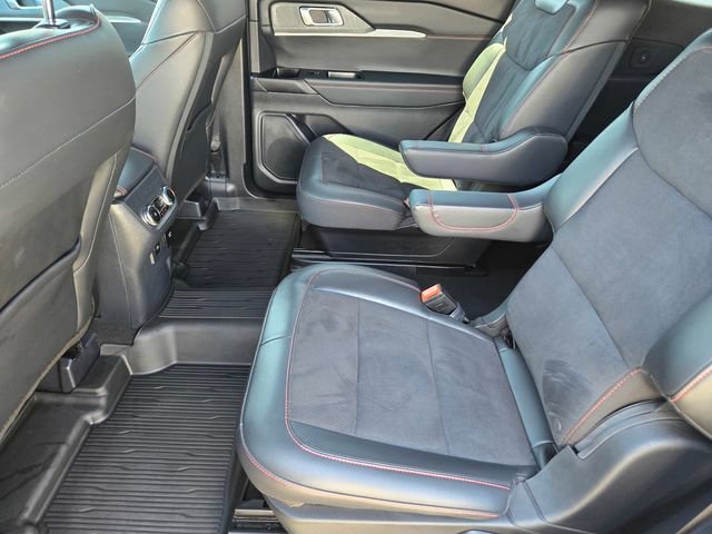 Certified 2025 Ford Explorer ST AWD/4WD image 12