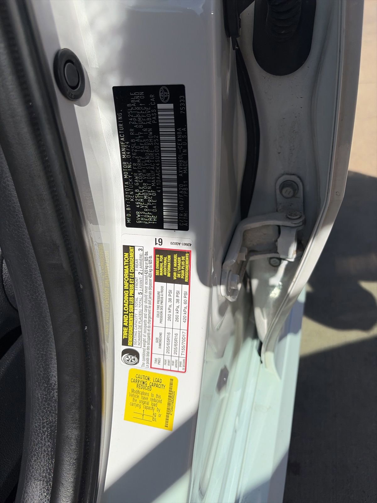 Used 2025 Toyota Camry LE image 24