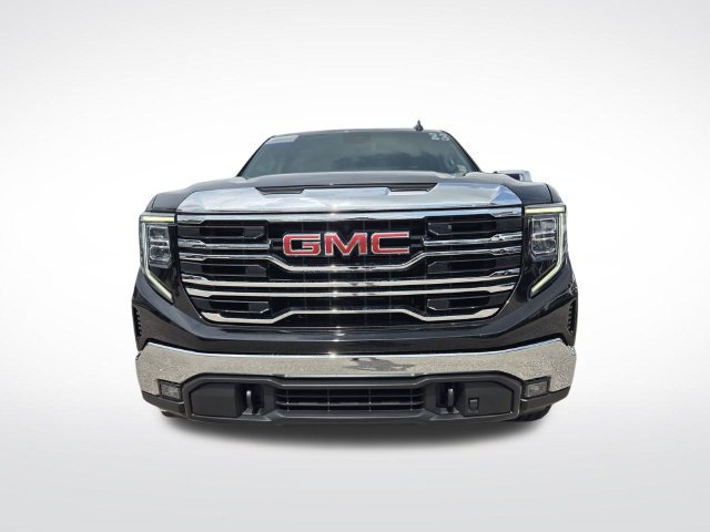 Used 2023 GMC Sierra 1500 SLT w/ SLT Premium Package AWD/4WD image 3