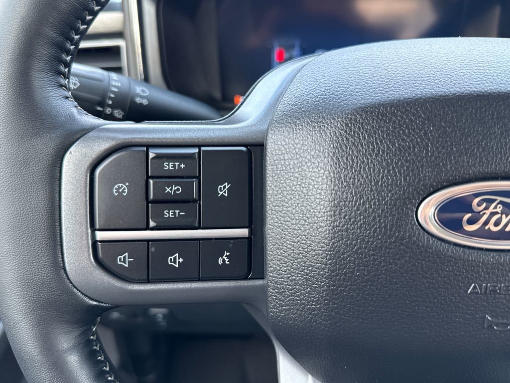 Certified 2024 Ford F250 Lariat w/ Sport Appearance Package image 15