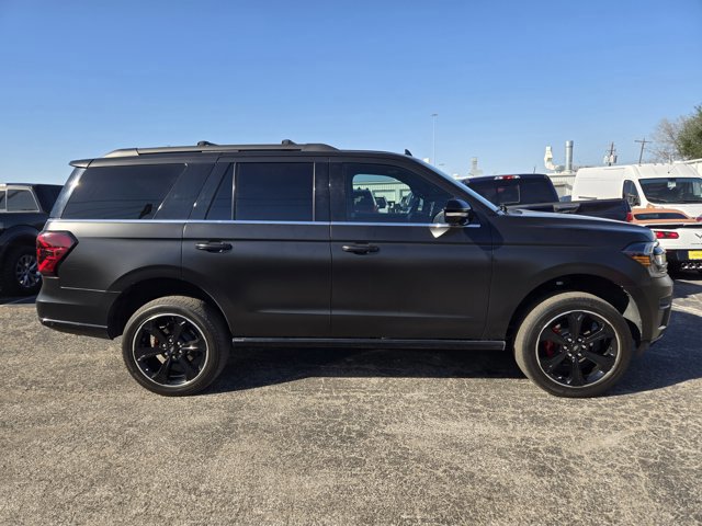 Certified 2022 Ford Expedition Limited image 2