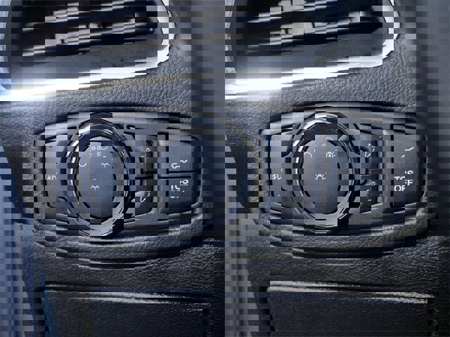 Certified 2020 Ford Edge Titanium w/ Equipment Group 301A image 25