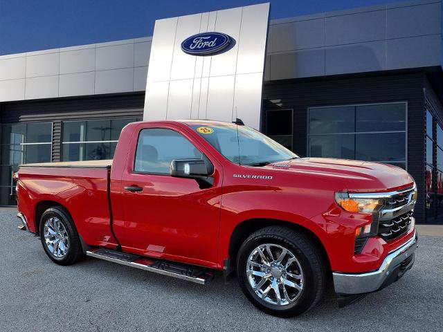 Used 2025 Chevrolet Silverado 1500 W/T w/ WT Safety Package image 1