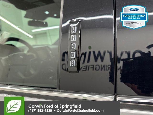 Certified 2019 Ford F150 Platinum w/ Equipment Group 701A Luxury image 32