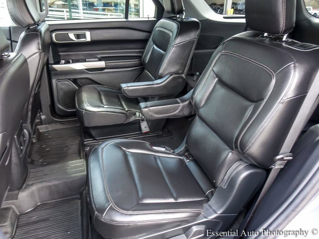 Certified 2023 Ford Explorer XLT w/ Equipment Group 202A AWD/4WD image 11