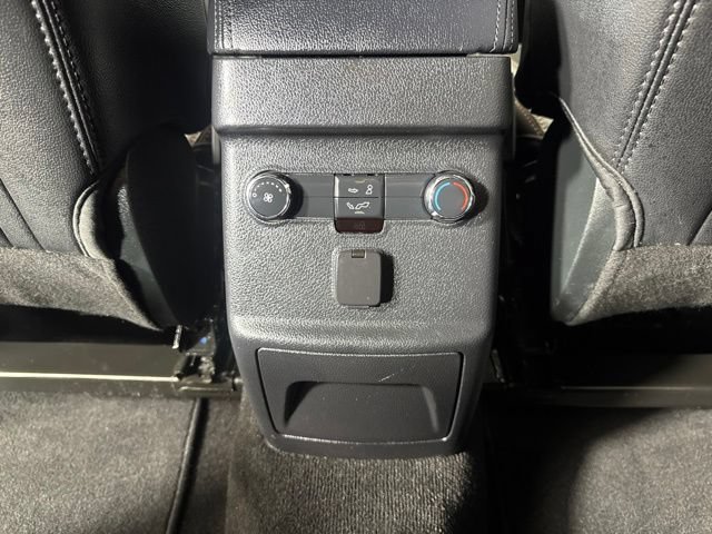 Certified 2019 Ford Explorer XLT w/ Equipment Group 202A AWD/4WD image 11