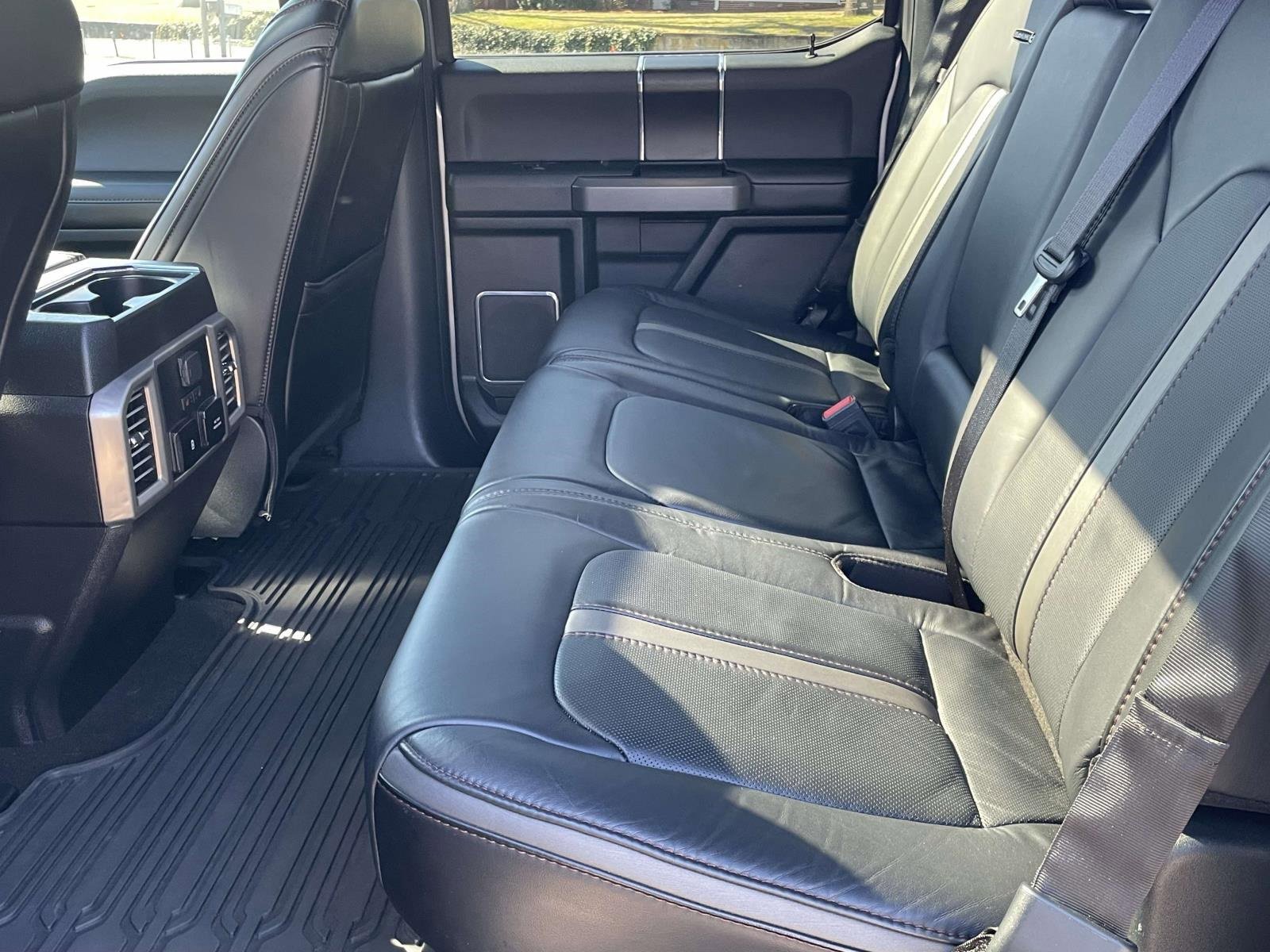 Certified 2020 Ford F150 Platinum w/ Equipment Group 701A Luxury image 12