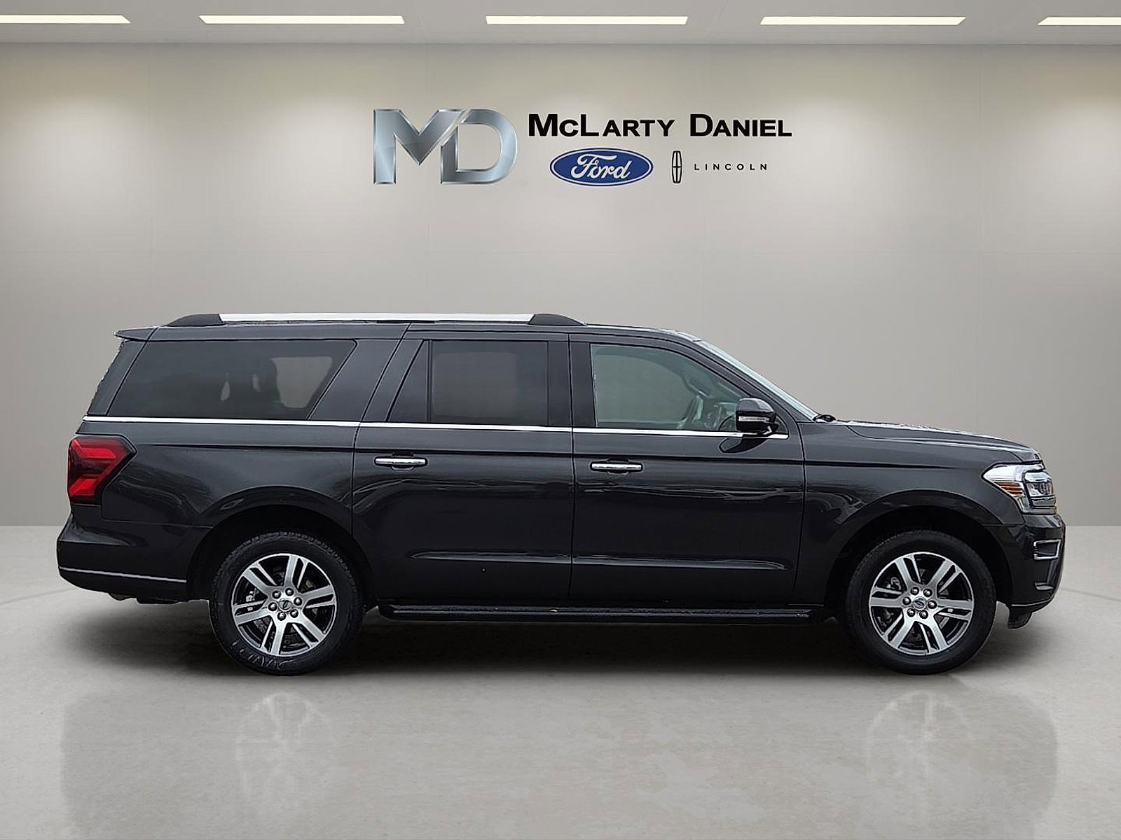 Certified 2024 Ford Expedition Max Limited image 6