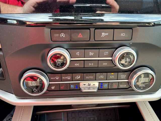 Certified 2024 Ford Expedition Limited AWD/4WD image 22