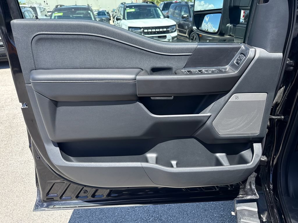 Certified 2025 Ford F150 Lariat AWD/4WD image 13