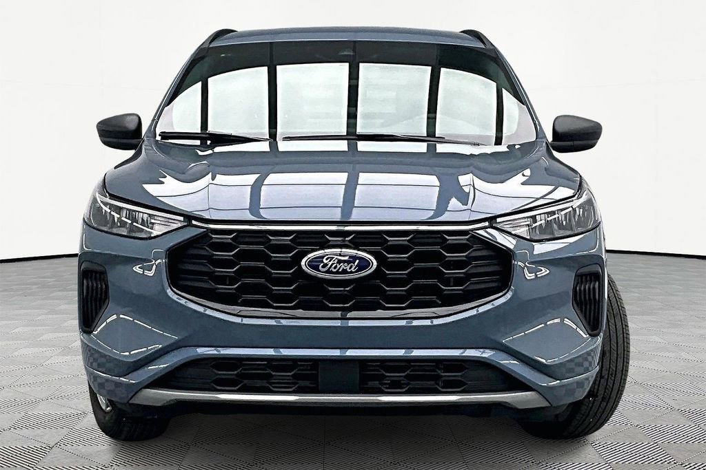 Certified 2023 Ford Escape ST-Line w/ Tech Pack #1 image 6