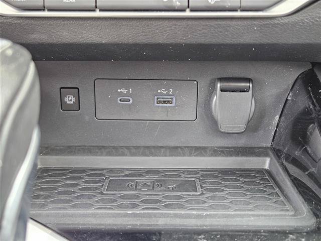 Used 2023 Nissan Altima 2.5 SL FWD image 16