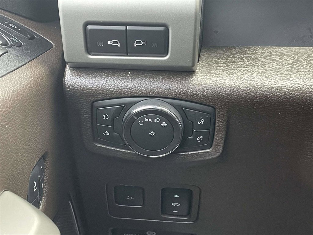 Certified 2017 Ford F350 King Ranch w/ Chrome Package image 29