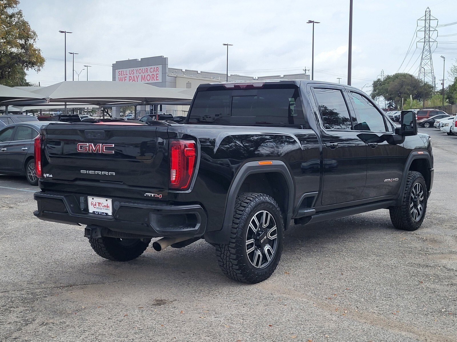 Used 2021 GMC Sierra 2500 AT4 w/ AT4 Premium Plus Package image 3