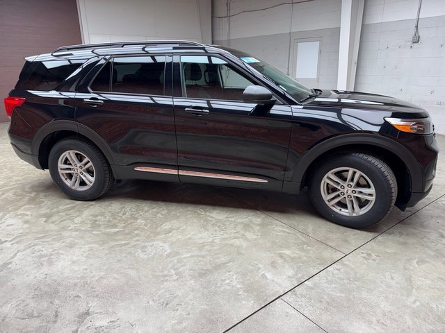 Certified 2023 Ford Explorer XLT image 6