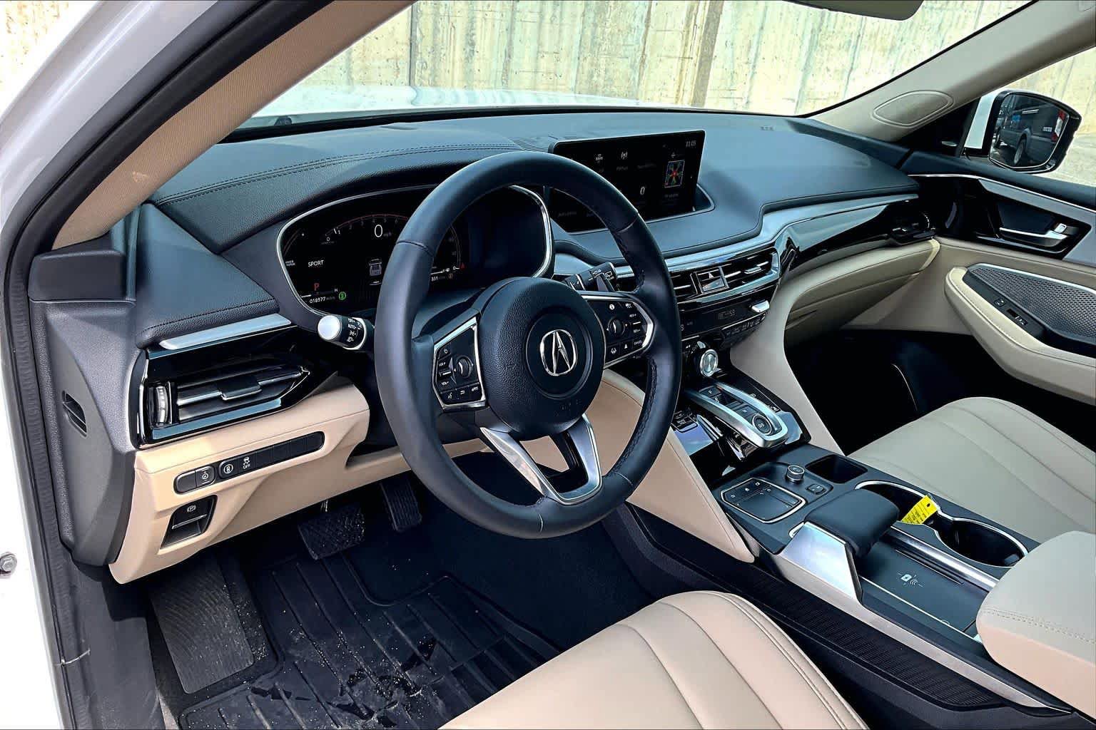 Used 2024 Acura MDX FWD image 18