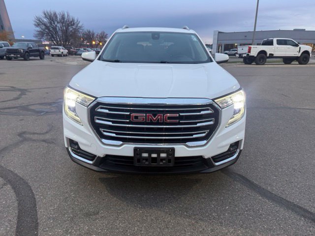 Used 2023 GMC Terrain SLT AWD/4WD image 5