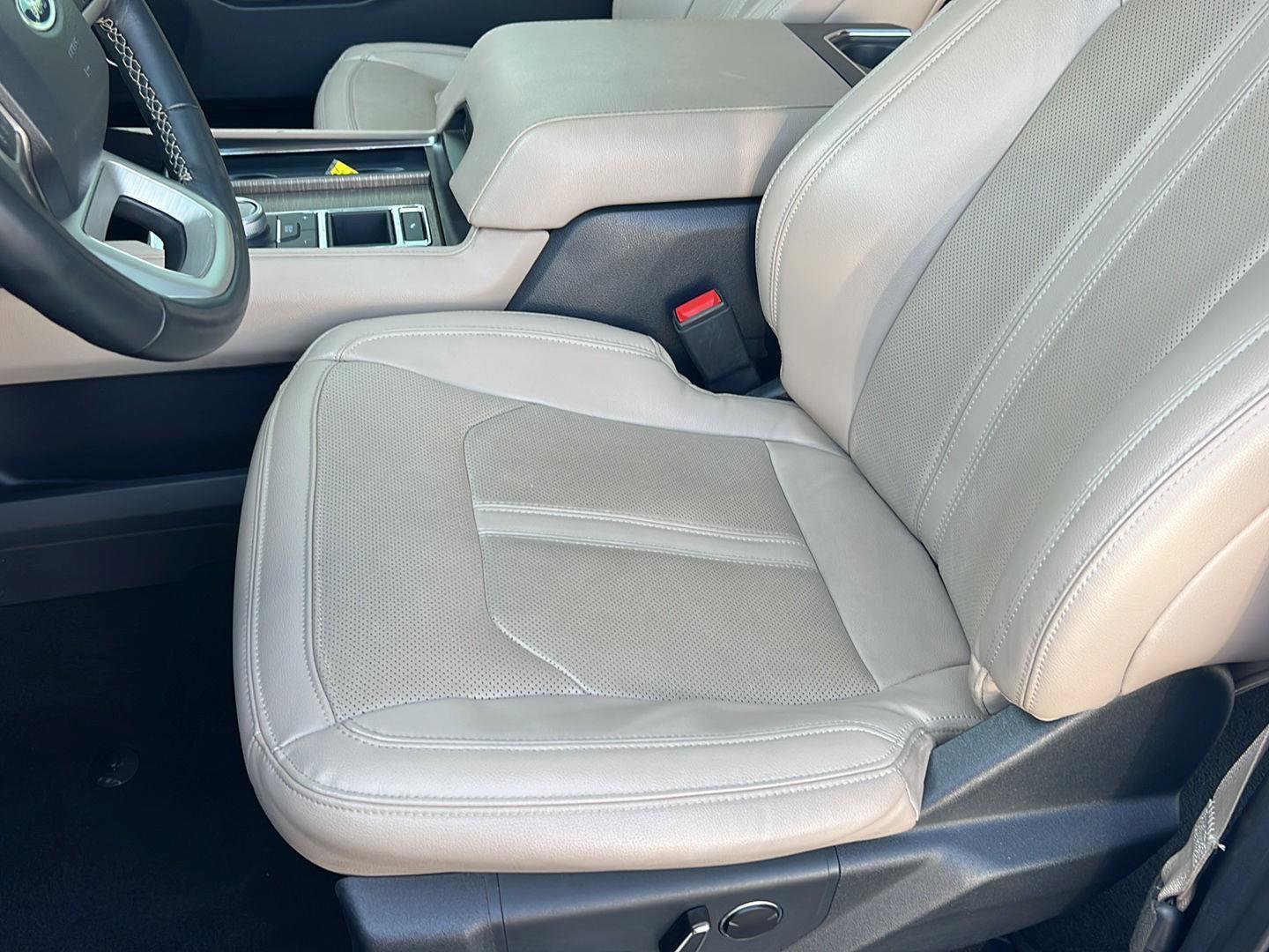 Certified 2024 Ford Expedition Max Limited image 35