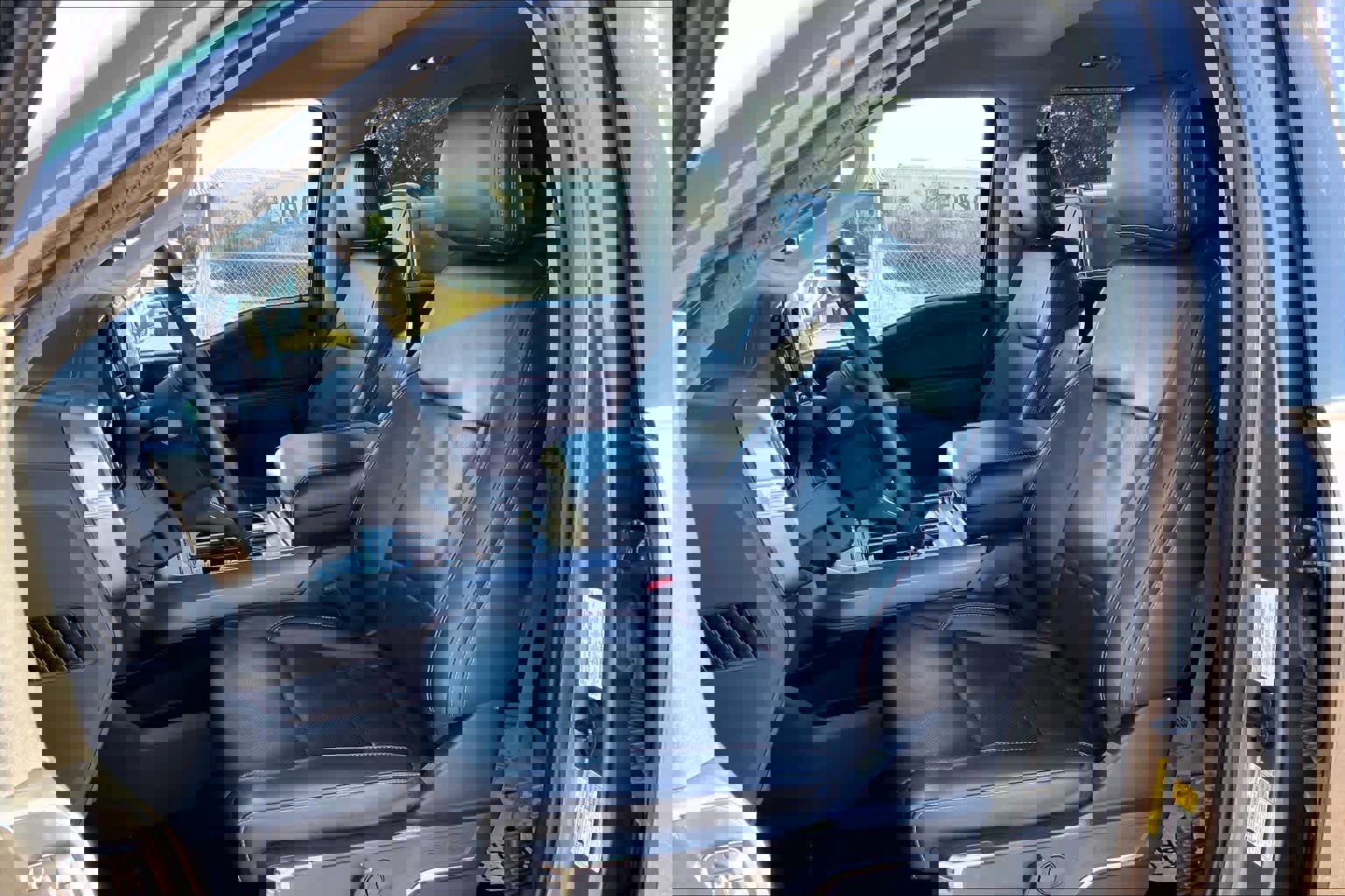 Certified 2022 Ford F150 Lariat w/ Trailer Tow Package image 9