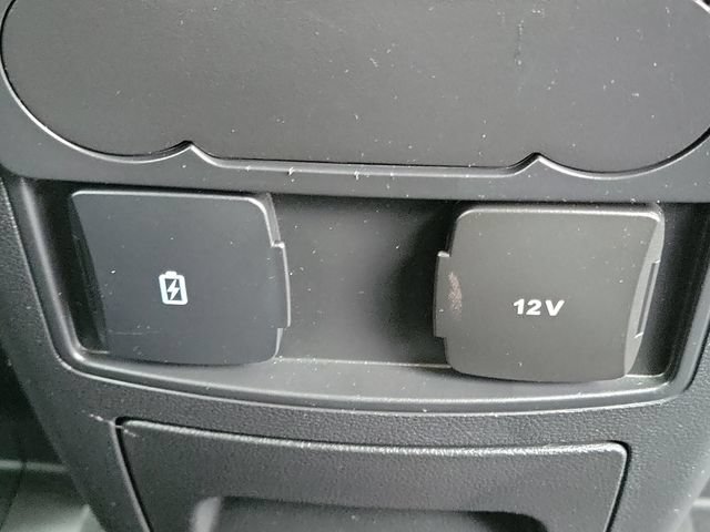 Certified 2023 Ford Explorer XLT RWD image 26